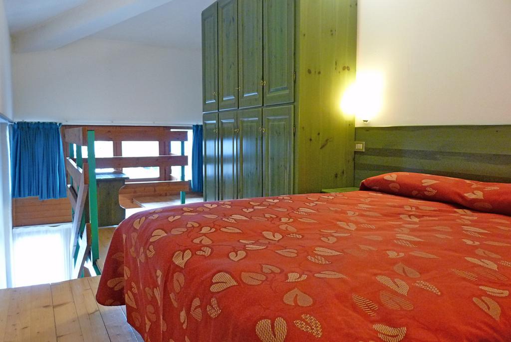 Hotel La Rosa تيجليو المظهر الخارجي الصورة